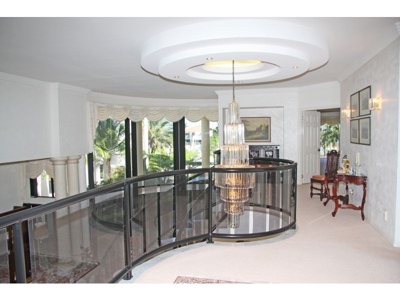 1157 Rosebank Way West, Hope Island QLD 4212