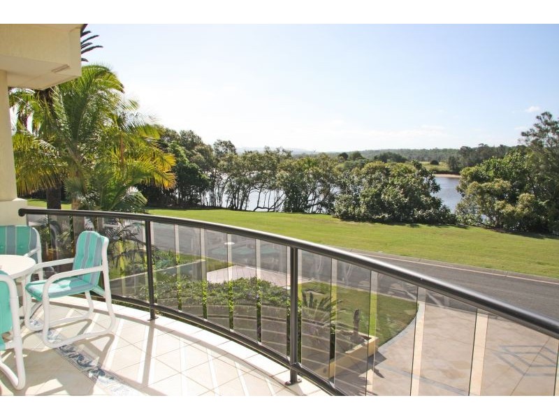 1157 Rosebank Way West, Hope Island QLD 4212
