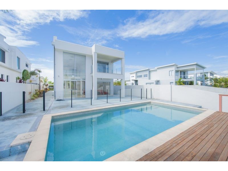 37 Coomera Ct, Helensvale QLD 4212