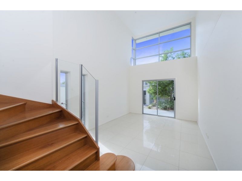 37 Coomera Ct, Helensvale QLD 4212