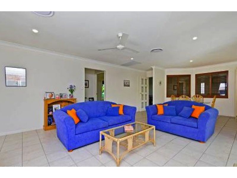 14 Taroona Circuit, Oxenford QLD 4210