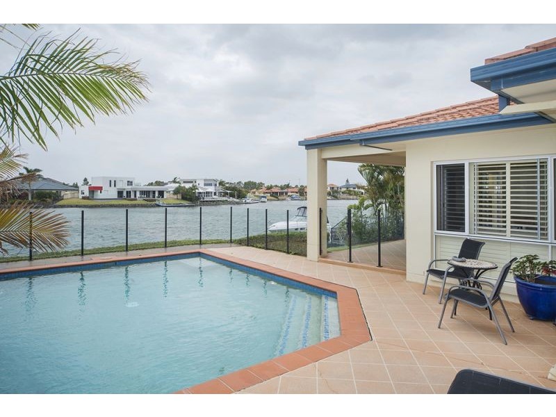 72 The Peninsula, Helensvale QLD 4212