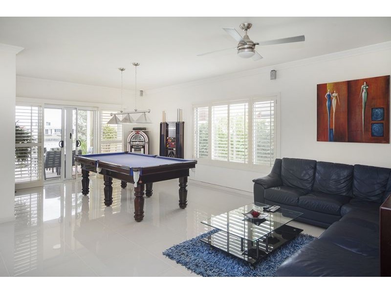 72 The Peninsula, Helensvale QLD 4212
