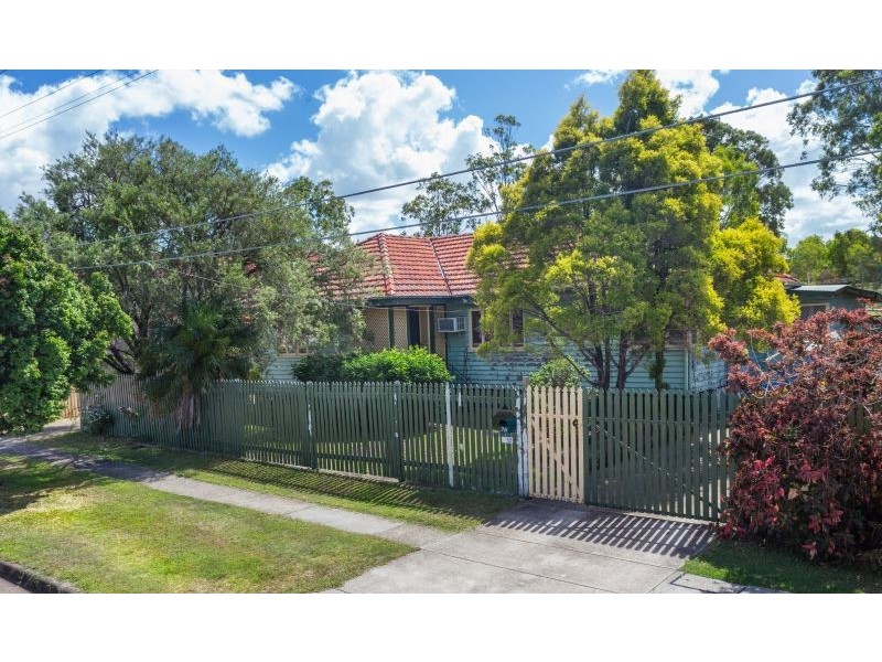 76 Pembroke Street, Carina QLD 4152