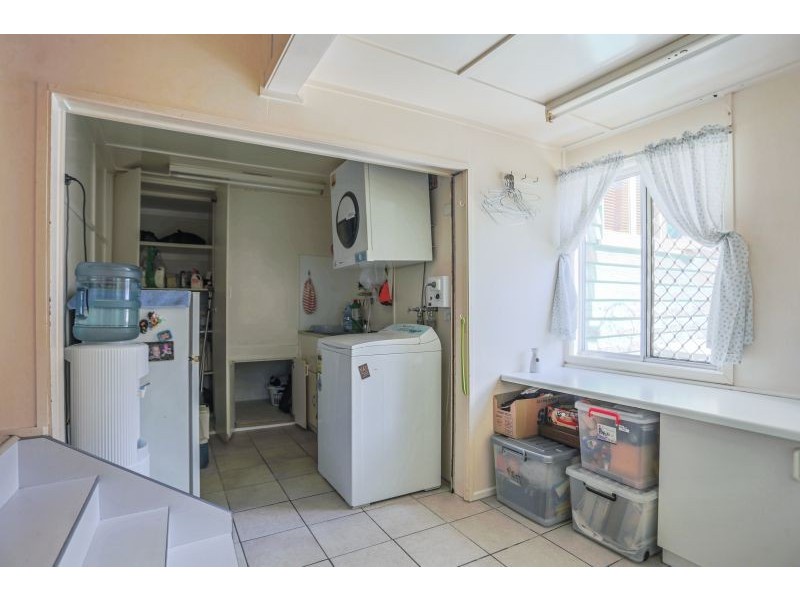 76 Pembroke Street, Carina QLD 4152