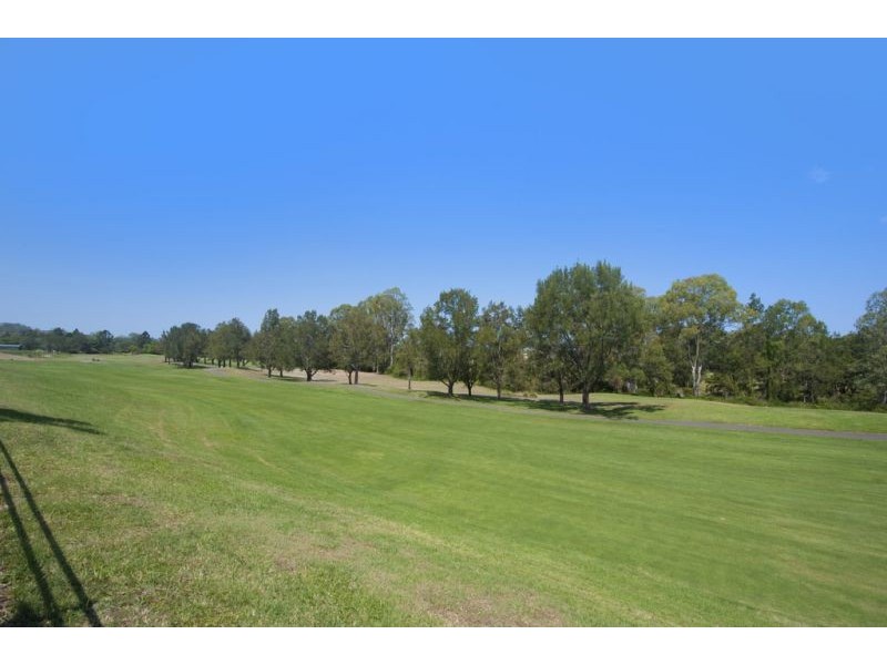 22 Riverside Tce, Windaroo QLD 4207