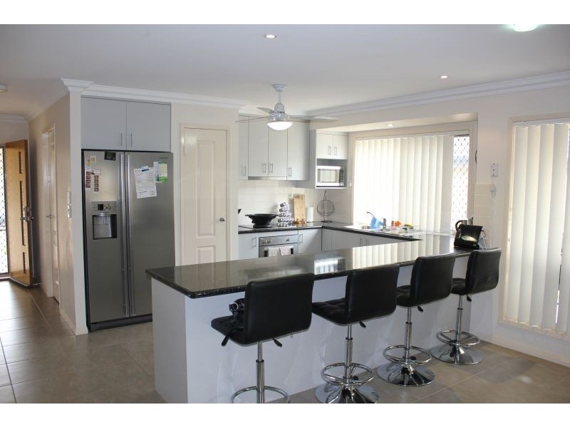 3 Caitlin Court, Rothwell QLD 4022