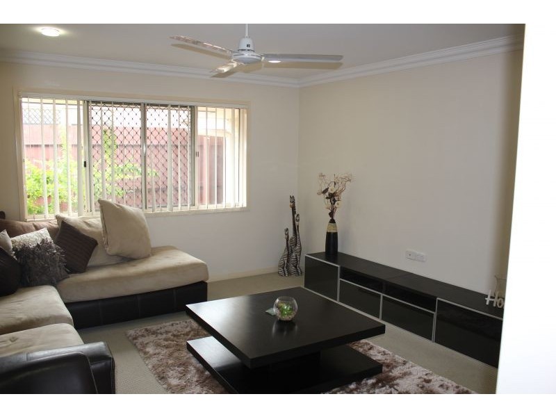 3 Caitlin Court, Rothwell QLD 4022