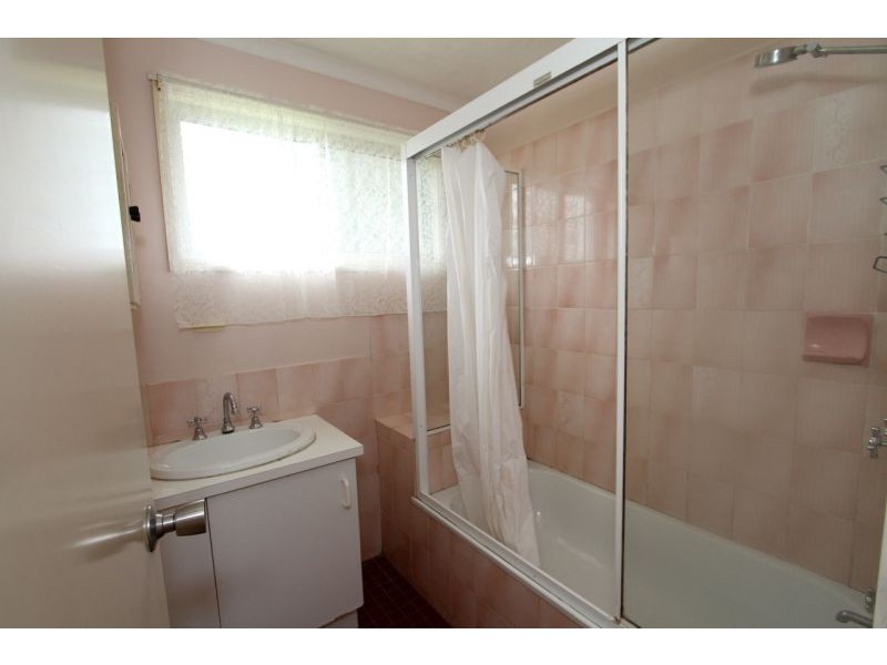 13 Kevin Street, Deception Bay QLD 4508