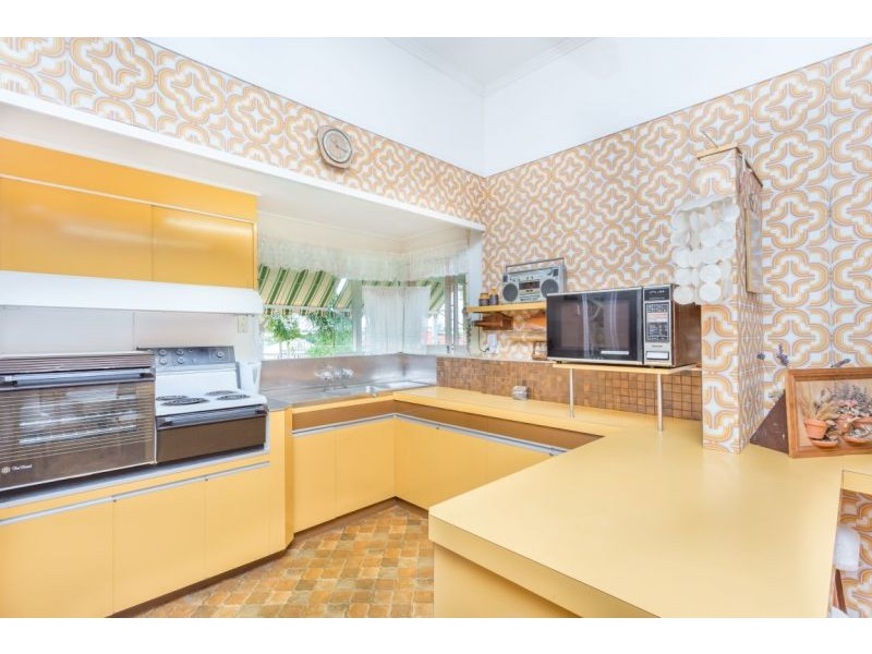 53 Crawford Avenue, Stafford QLD 4053