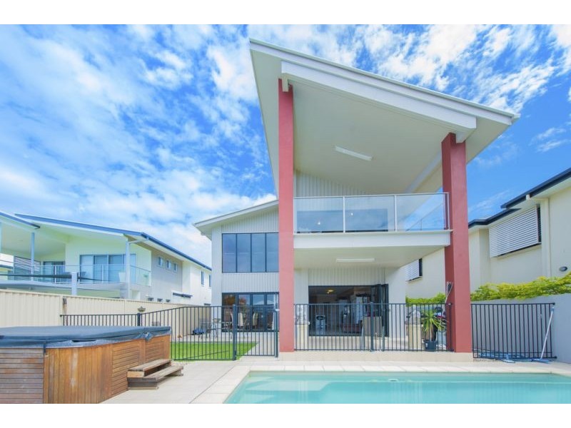 51 Coomera Ct, Helensvale QLD 4212