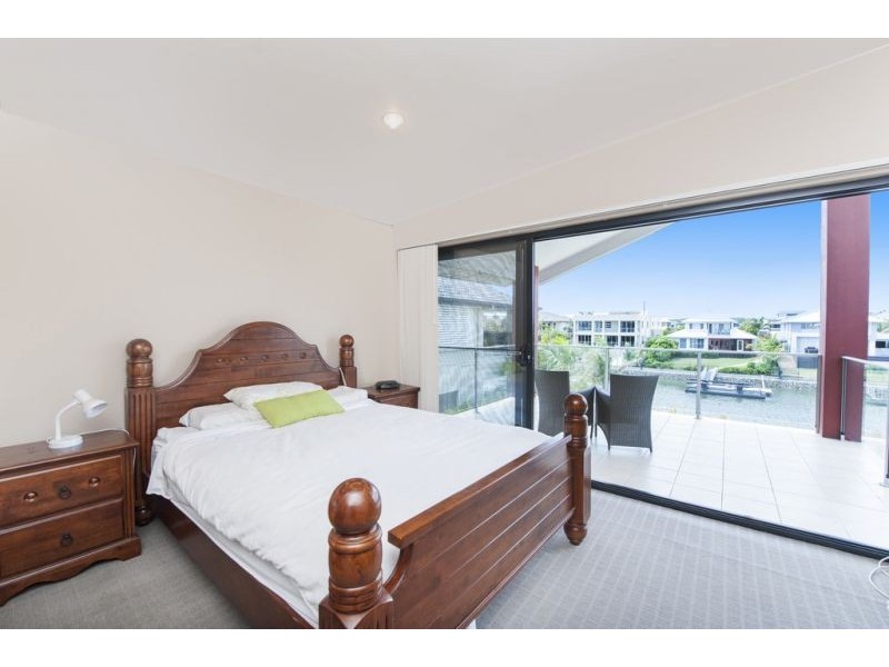 51 Coomera Ct, Helensvale QLD 4212