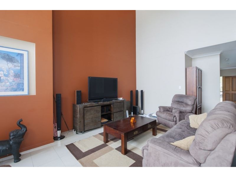 51 Coomera Ct, Helensvale QLD 4212