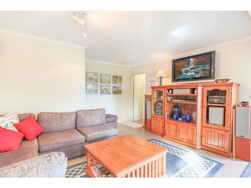 114 Burbong Street, Chapel Hill QLD 4069