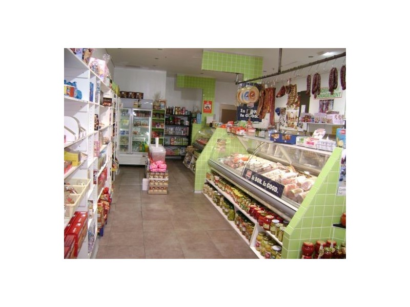Cairnlea VIC 3023
