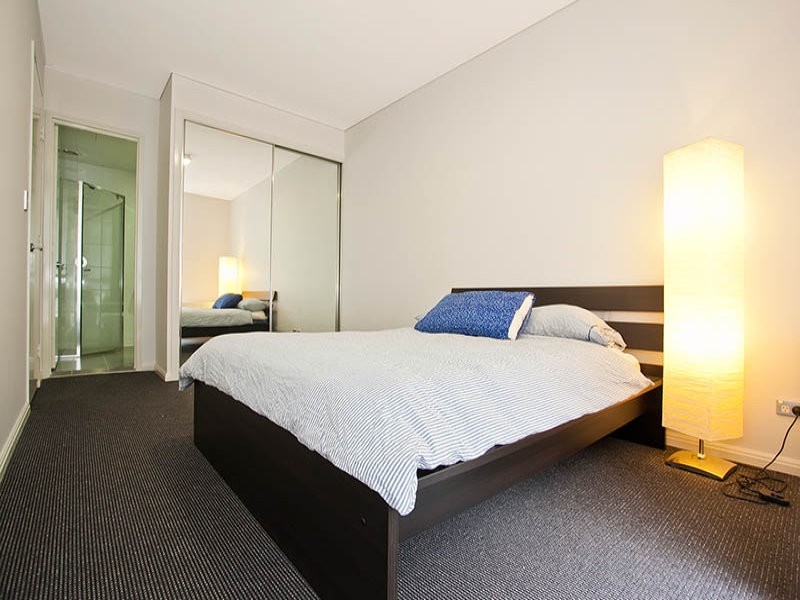 727/60 Walker St, Rhodes NSW 2138