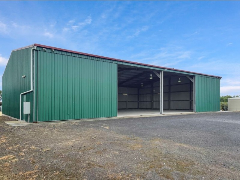 37 Rossmoyne Road, Colac VIC 3250