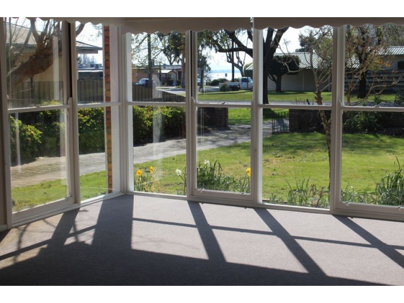 28 Moore Street, Colac VIC 3250