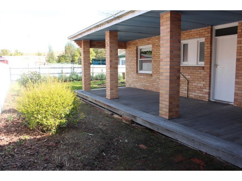 28 Moore Street, Colac VIC 3250