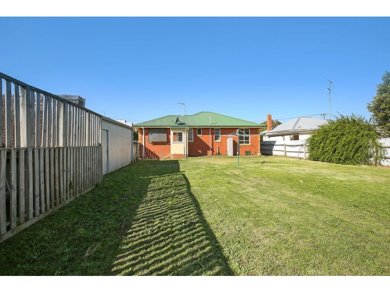 3 White Avenue, Colac VIC 3250