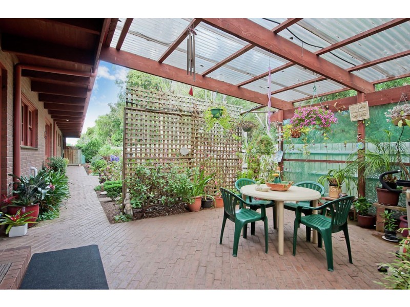 3 McLennan Street, Colac VIC 3250