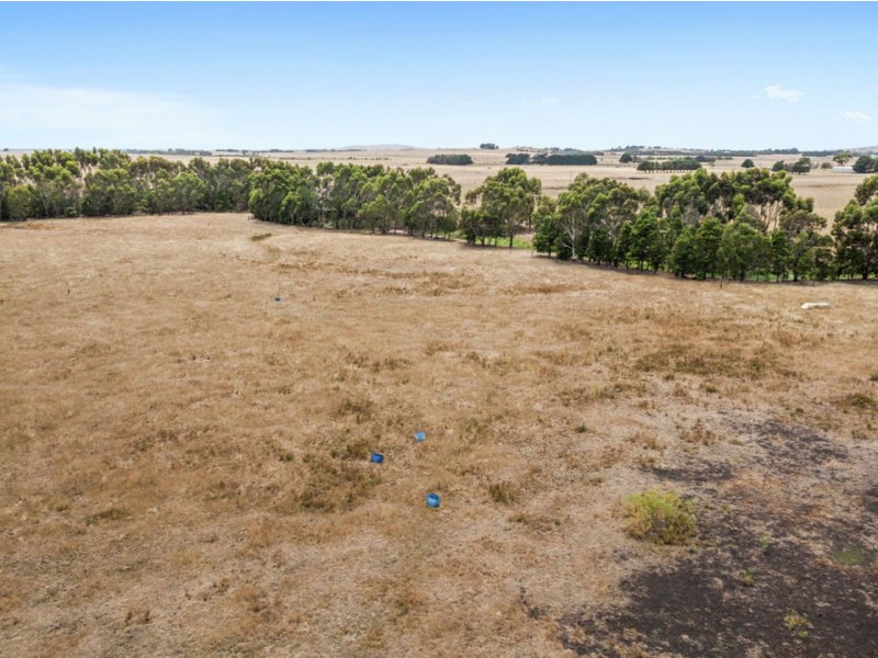 82 Ryans Road, Pirron Yallock VIC 3249