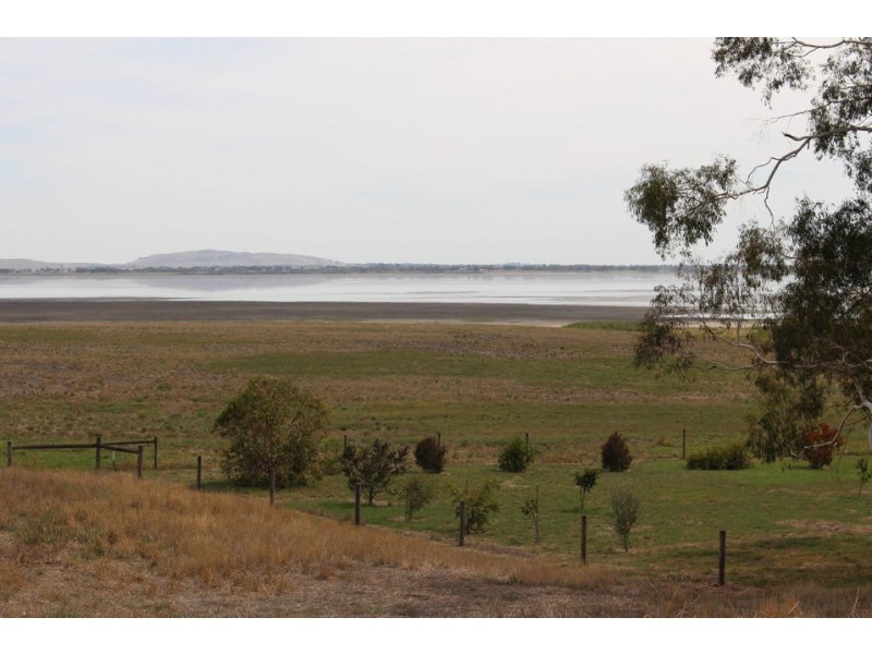 5A Clark Street, Colac VIC 3250