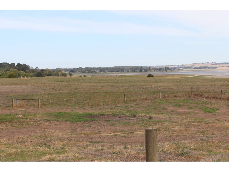 5A Clark Street, Colac VIC 3250