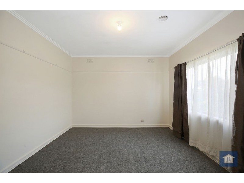 63 Hart Street, Colac VIC 3250