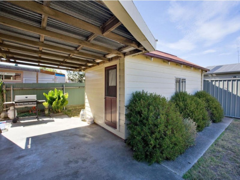 66 Moore Street, Colac VIC 3250