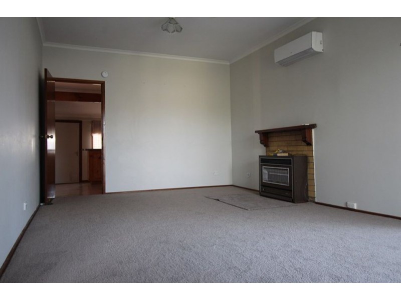 11 Elsinore Street, Colac VIC 3250