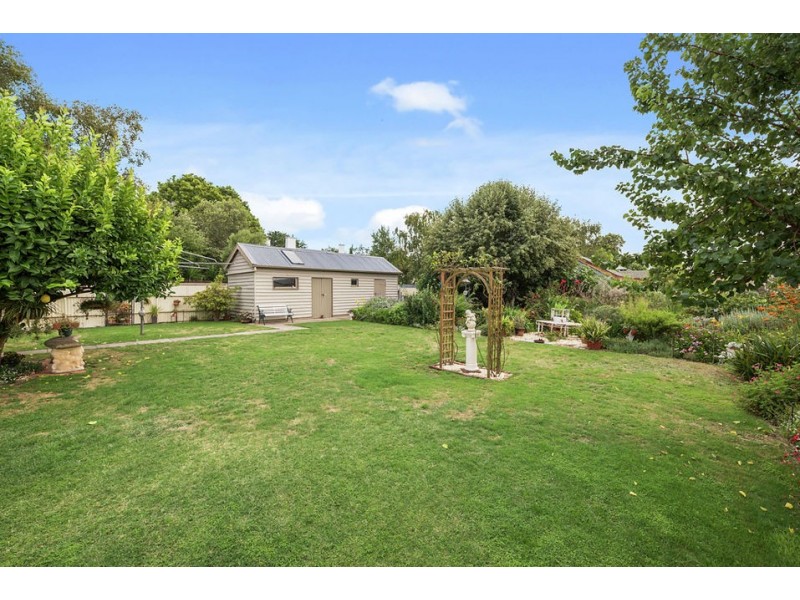 45 Manifold Street, Colac VIC 3250