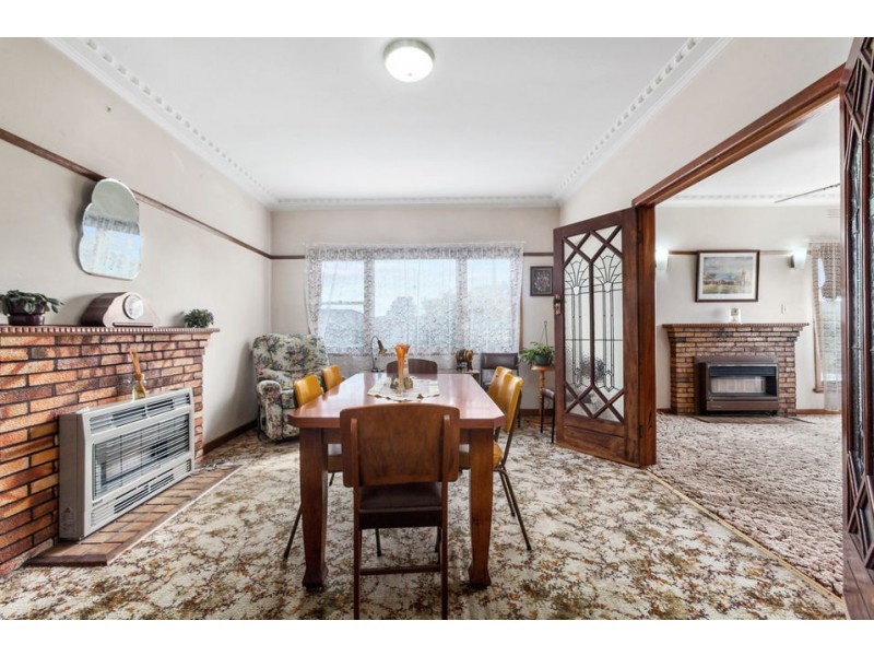 17 Clark Street, Colac VIC 3250