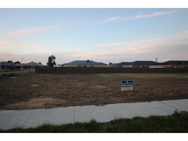 2 Jarver Close, Colac VIC 3250