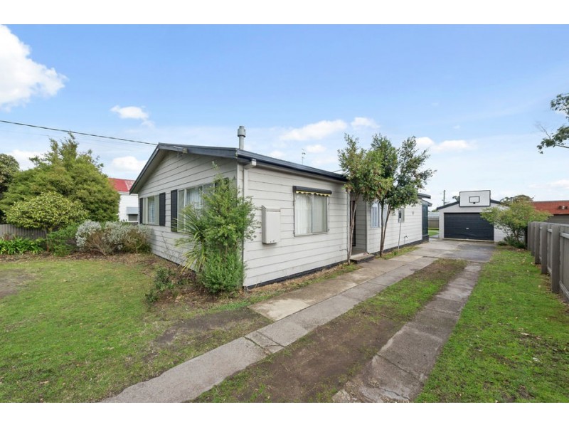79 Campbell St, Colac VIC 3250