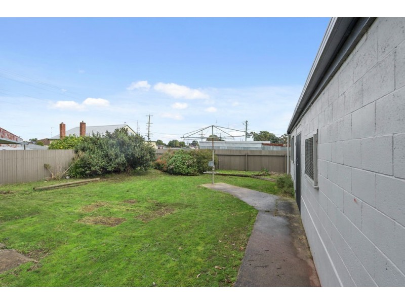 79 Campbell St, Colac VIC 3250