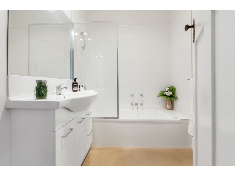 54 Pollack Street, Colac VIC 3250
