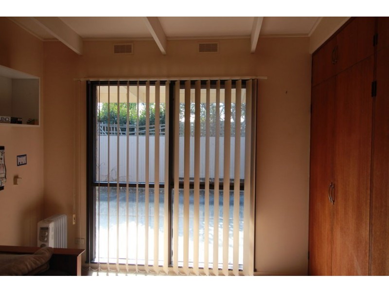 1 Robertson Street, Colac VIC 3250