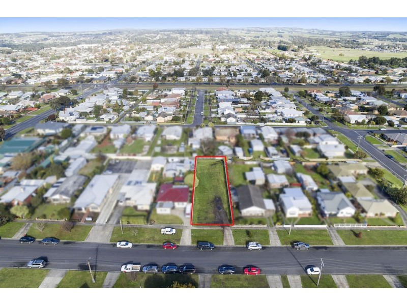 32 Miller Street, Colac VIC 3250