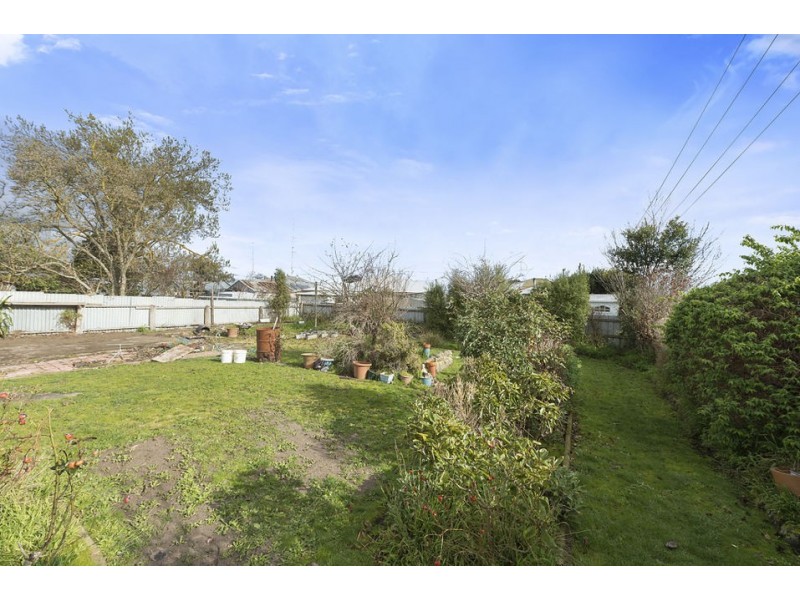 14 Farrington Street, Colac VIC 3250