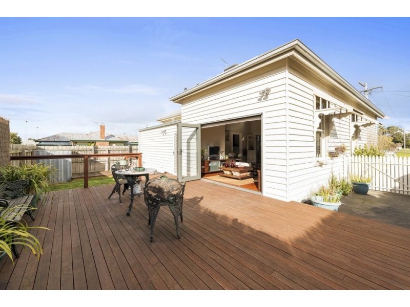 3 Eaves Street, Colac VIC 3250