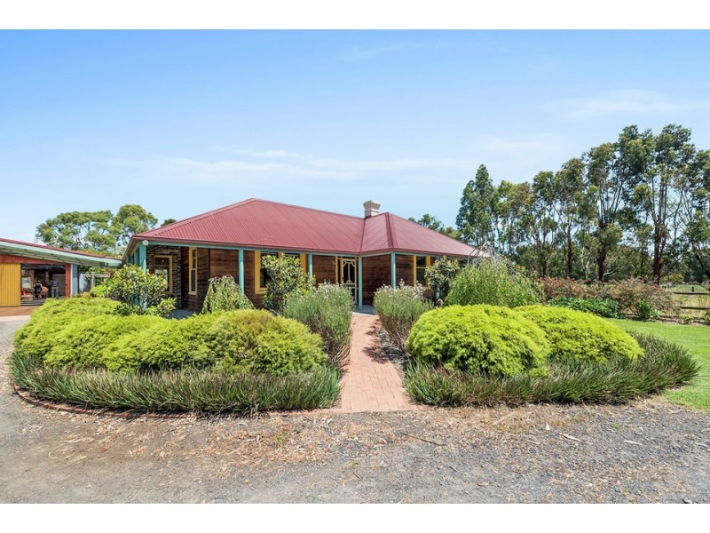 72 Aireys Street, Elliminyt VIC 3250