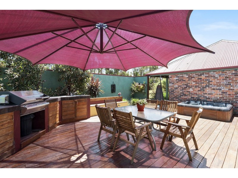 72 Aireys Street, Elliminyt VIC 3250