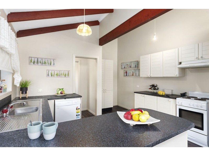 23 Begley Street, Colac VIC 3250
