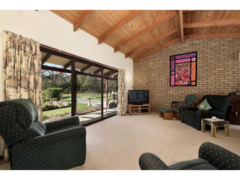 76 Main Road, Gellibrand VIC 3239