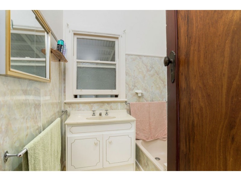 35 Gravesend Street, Colac VIC 3250