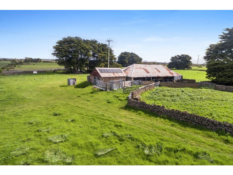 2040 Princes Hwy, Pirron Yallock VIC 3249