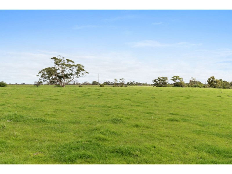 2040 Princes Hwy, Pirron Yallock VIC 3249