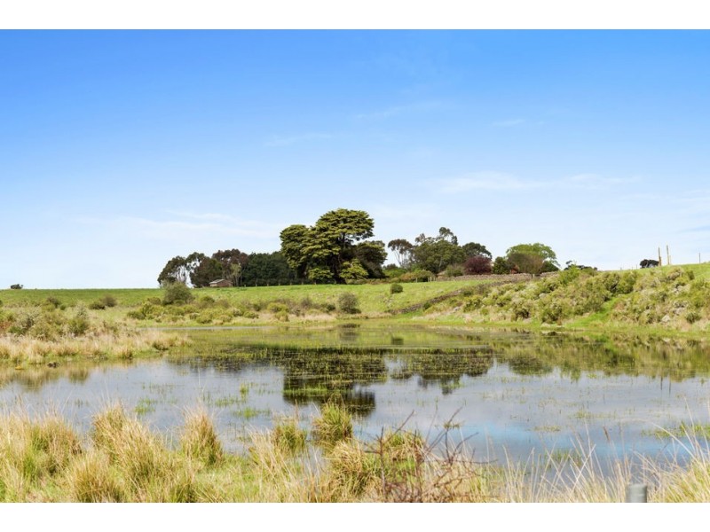 2040 Princes Hwy, Pirron Yallock VIC 3249