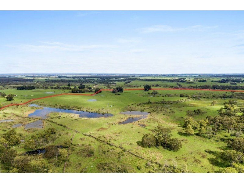 2040 Princes Hwy, Pirron Yallock VIC 3249